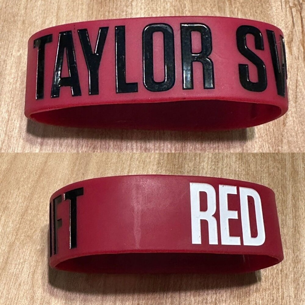 TAYLOR SWIFT RED CONCERT TOUR WHITE & RED RUBBER BRACELET